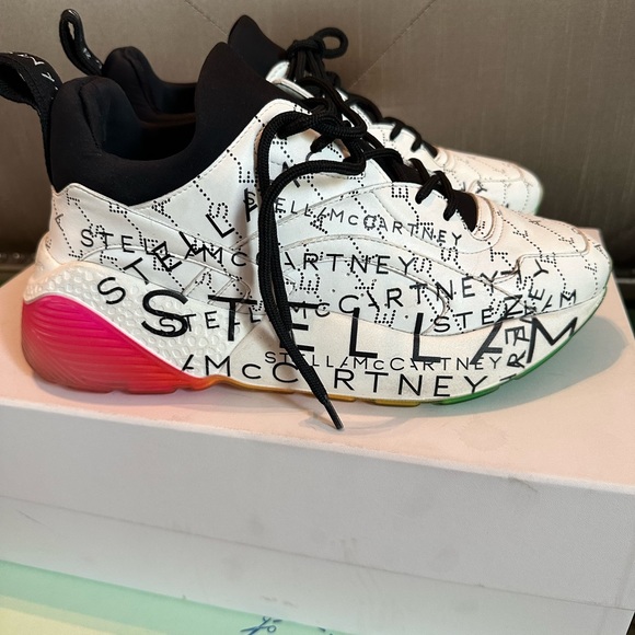 Stella McCartney Eclypse Logo Sneakers - Picture 2 of 4